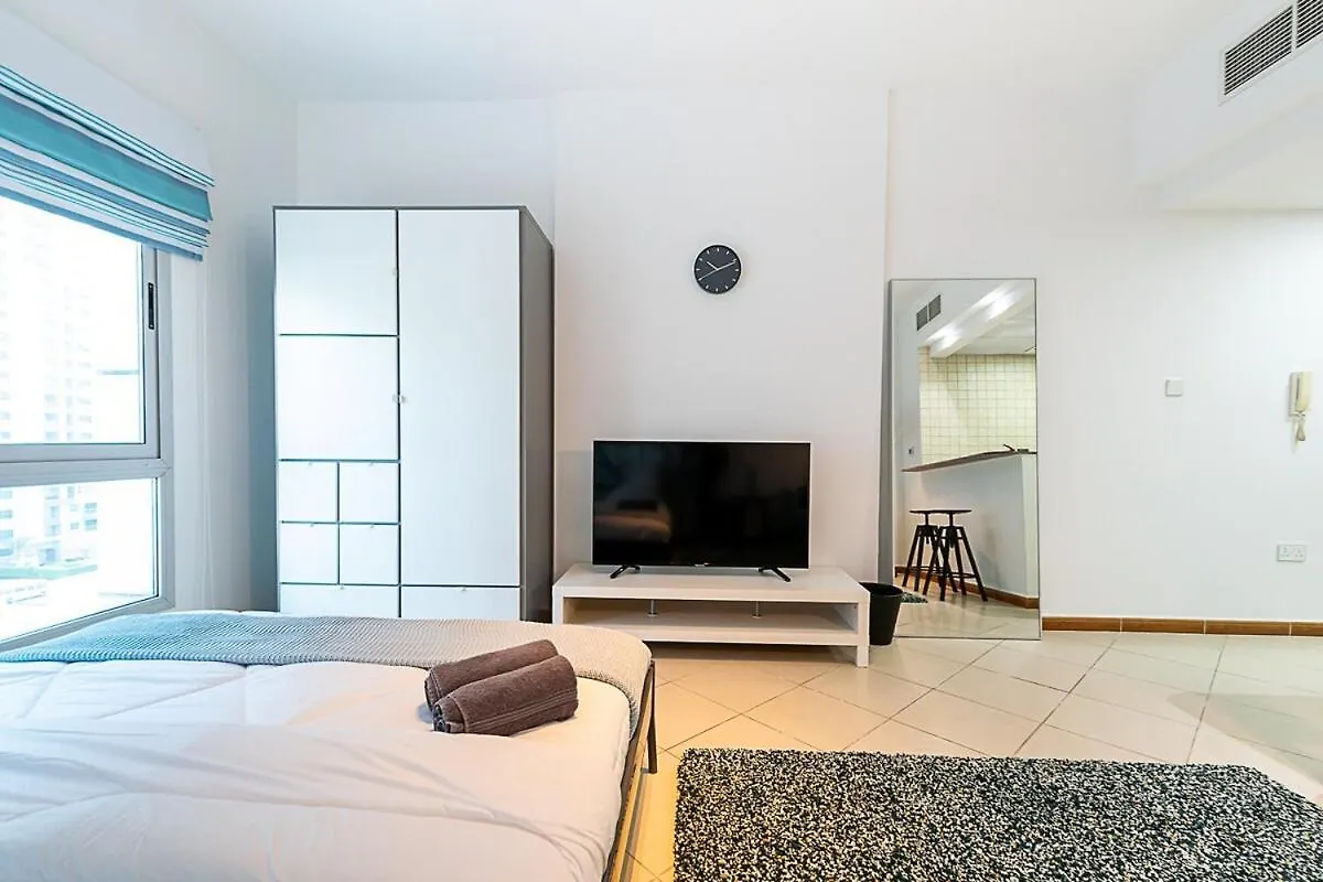 Cozy Chic Studio L Next To Marina Mall Dubai